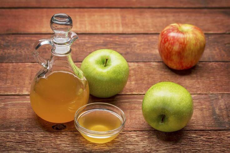 apple cider vinegar naturallivingtips 2